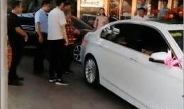 抽车最新爆料新闻视频大全,视频大全揭秘行业内幕